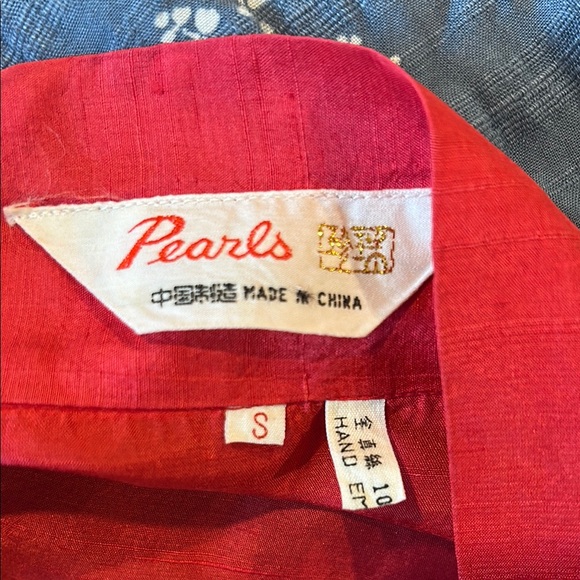 Vintage Red Embroidered Kimono Robe - Picture 6 of 6